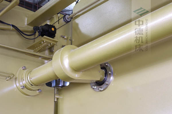 ZDP-20050高精度扭軸同步裝置，采用知名品牌關(guān)節(jié)軸承，經(jīng)久耐用.jpg