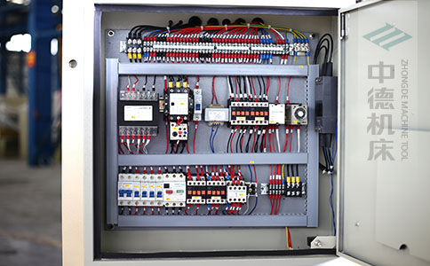 ZDS-1032采用正品電氣元件，穩(wěn)定耐用壽命長.jpg